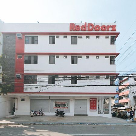 ホテル Reddoorz Near Ust Sampaloc マニラ市 エクステリア 写真