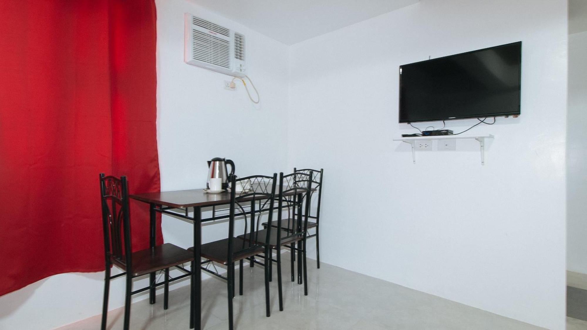 ホテル Reddoorz Near Ust Sampaloc マニラ市 エクステリア 写真