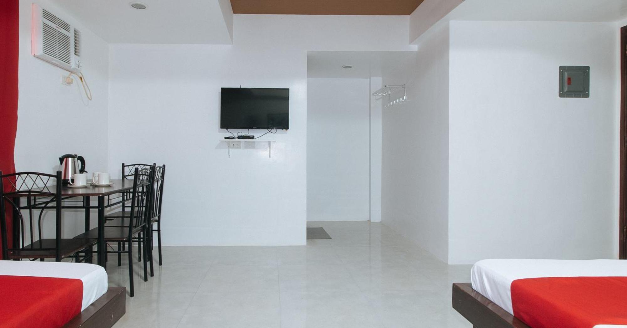 ホテル Reddoorz Near Ust Sampaloc マニラ市 エクステリア 写真